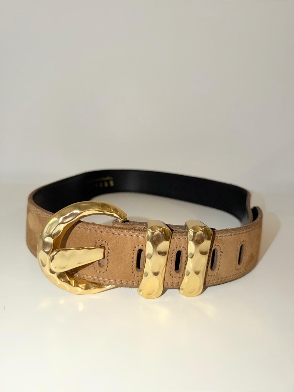 Vtg Express Tan Genuine Leather Suede Waist Belt With Hammered Gold Buckle, Sz L